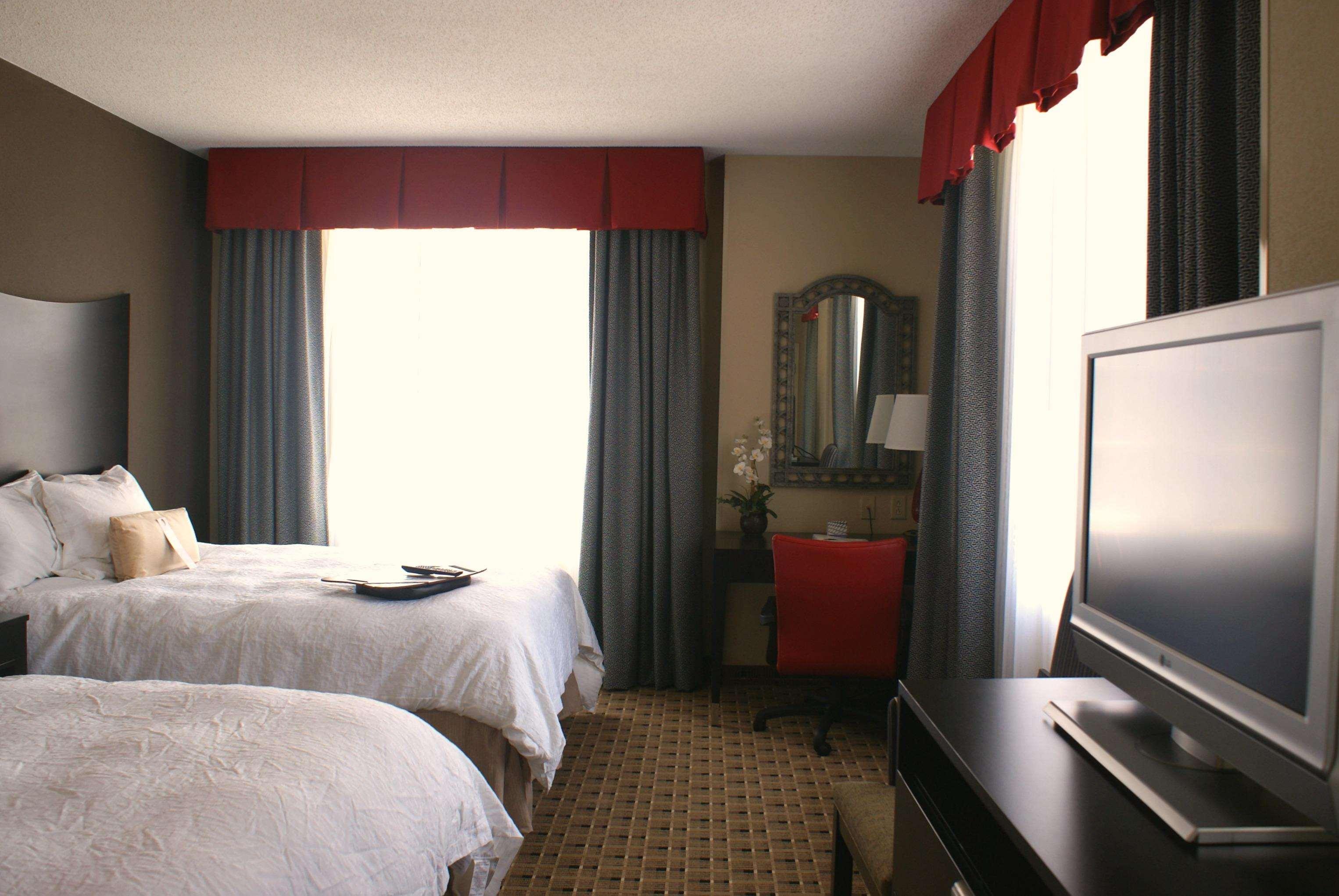 Hampton Inn & Suites Montgomery-Downtown Zewnętrze zdjęcie