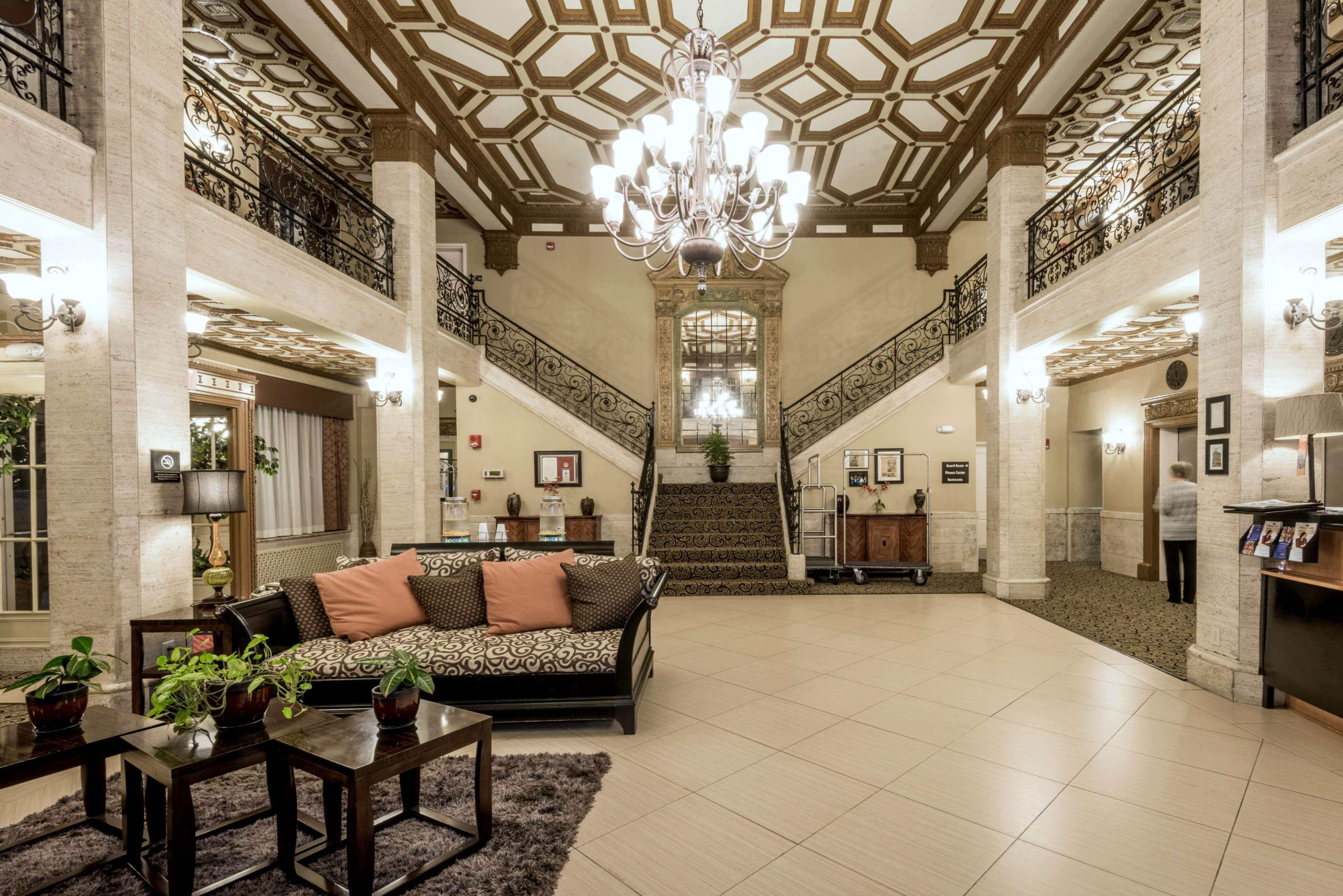 Hampton Inn & Suites Montgomery-Downtown Zewnętrze zdjęcie