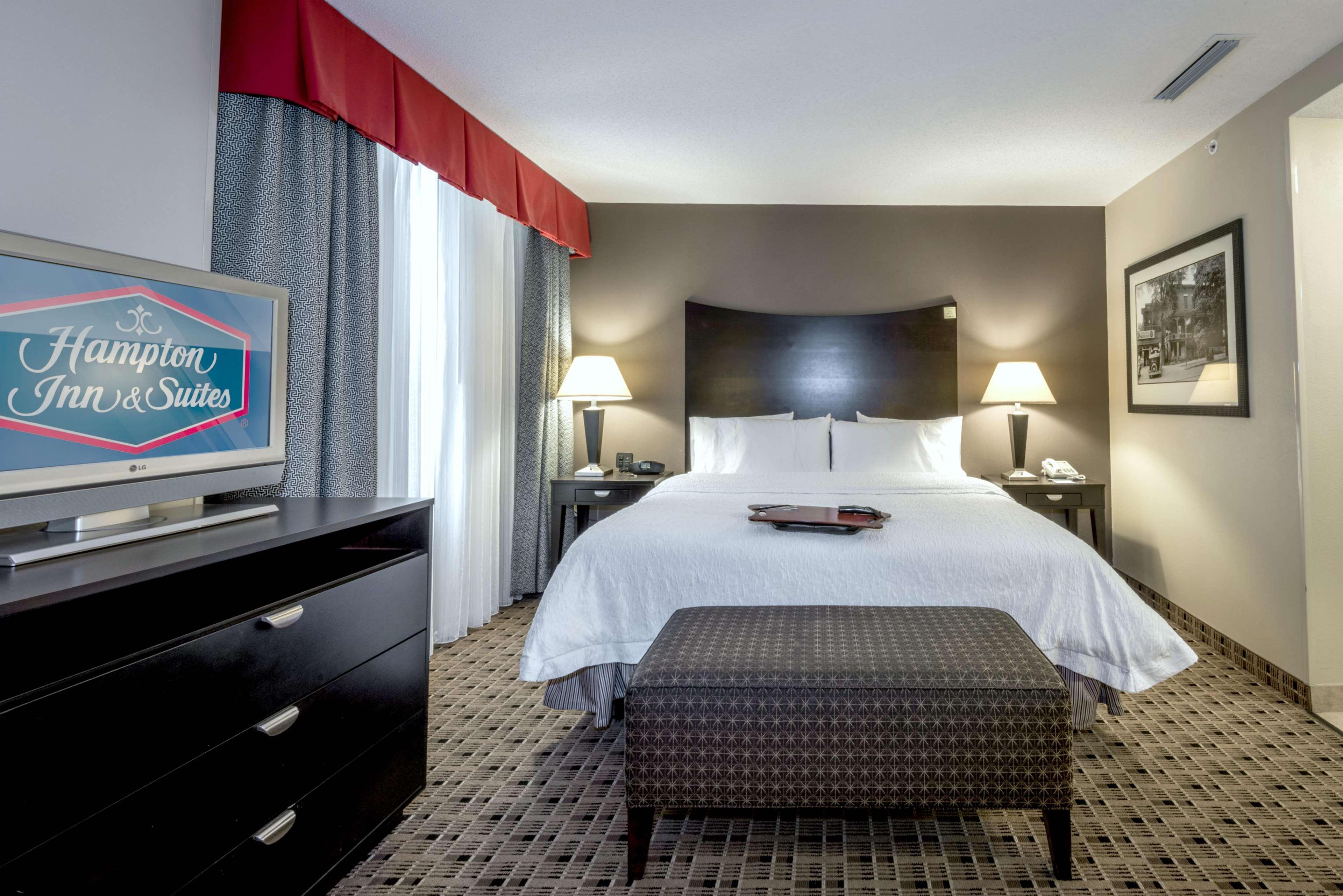 Hampton Inn & Suites Montgomery-Downtown Zewnętrze zdjęcie